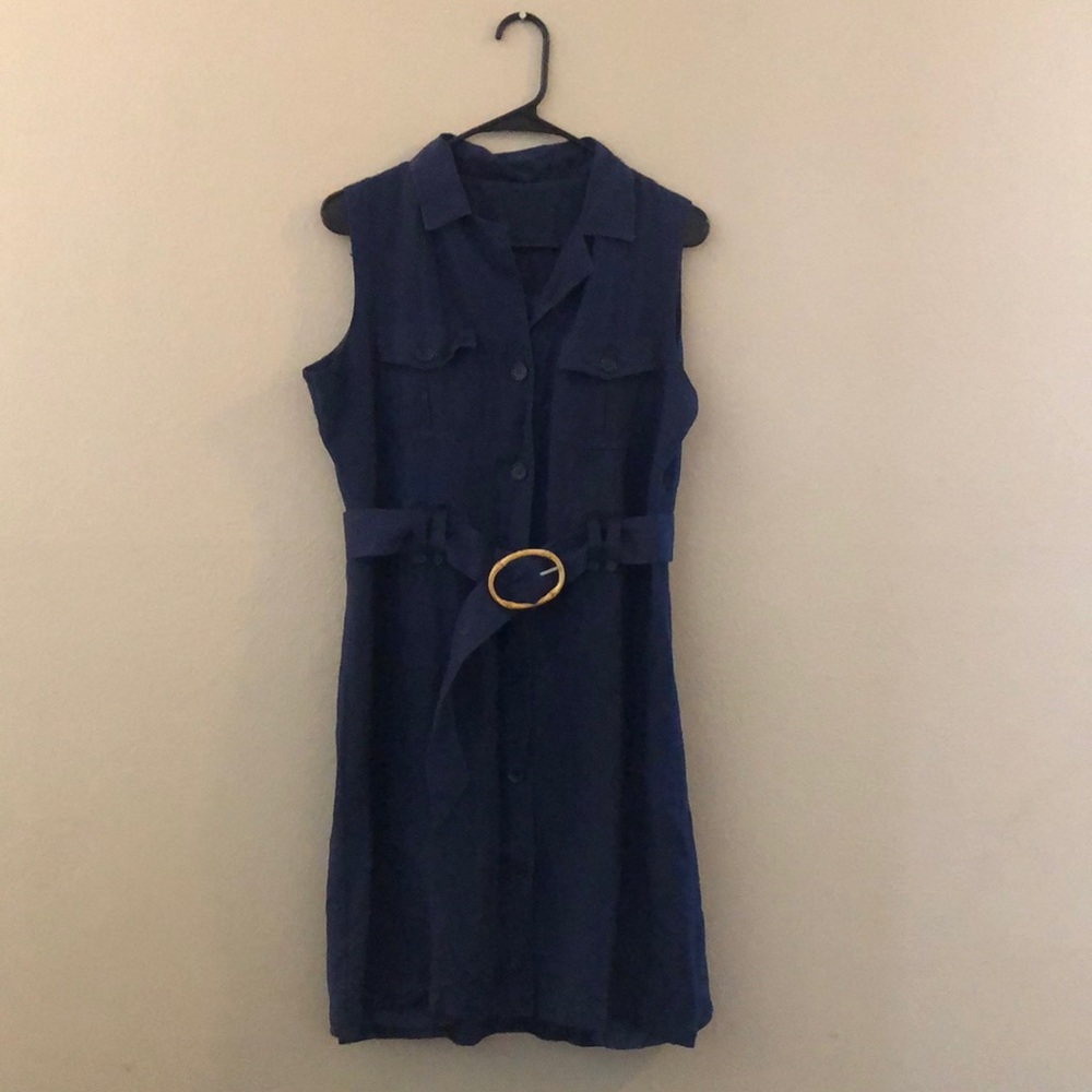Navy button down belted sleeveless shirtdress
